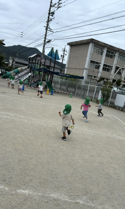 秋をみつけたよ✾（ぺんぎん） | 日野保育園