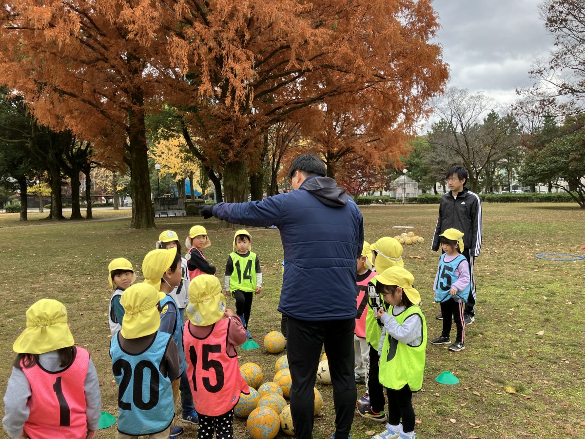 12/3　きりん組サッカー教室　 | 長森北保育園
