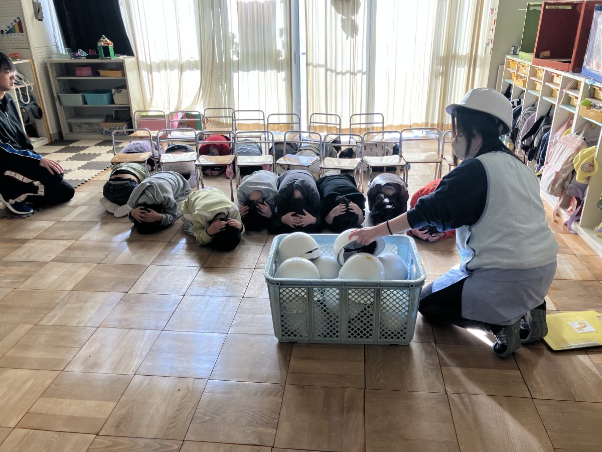 12月避難訓練・不審者対応訓練　備えあれば憂いなし | 長森北保育園