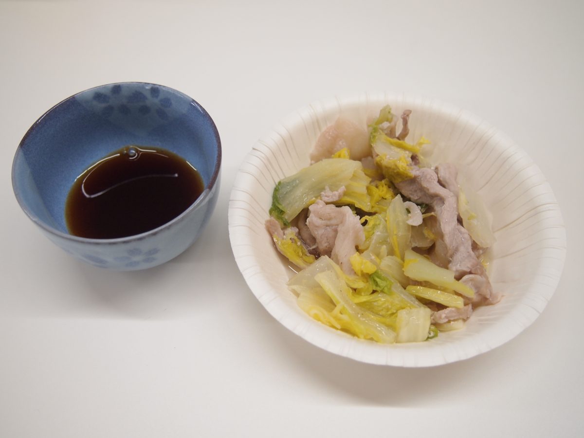 【ふなぶせ南】生活楽ちんクラブで白菜の無水鍋を作りました。 | 支援センターふなぶせ南