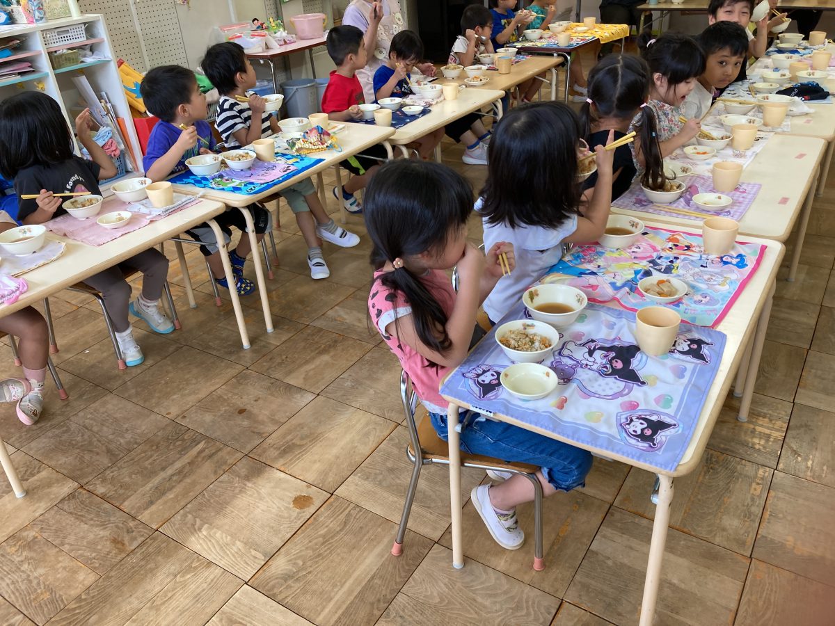 縦割り異年齢保育、今週はのんびり、ゆったり | 長森北保育園